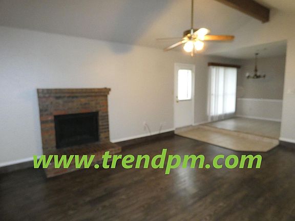 2nd image of 412 Asbury Dr