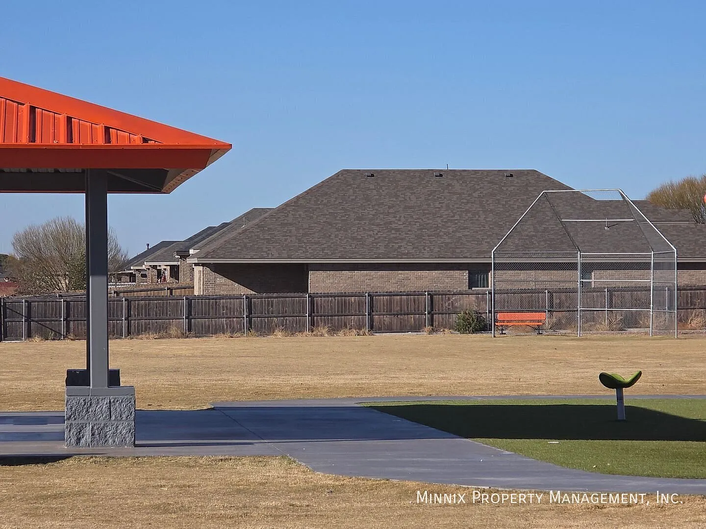 1633 Wrigley Dr. — Photo 2