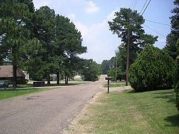 2nd image of 113 Cedar Ln