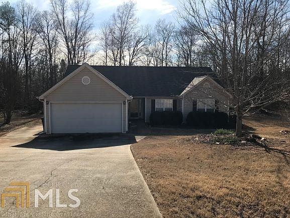 2nd image of 120 Crooked Creek Dr