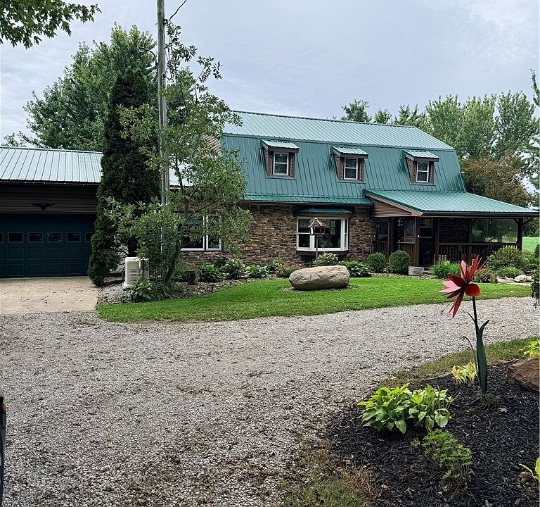 1st image of 686 Brownville Rd