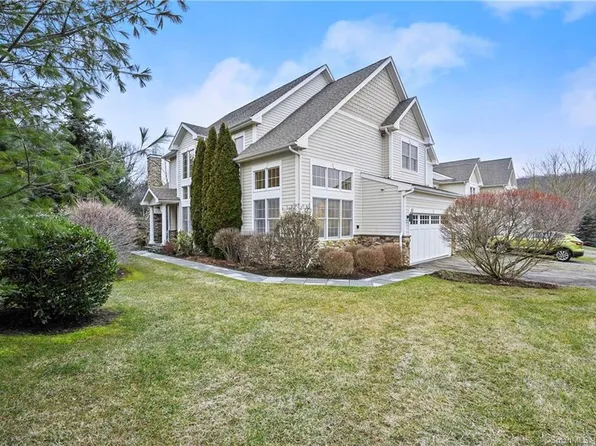 638 Danbury Road #13, Ridgefield, CT 06877