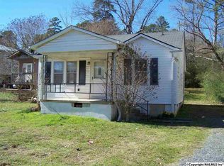 1406 Grand Ave SW, Fort Payne, AL 35967