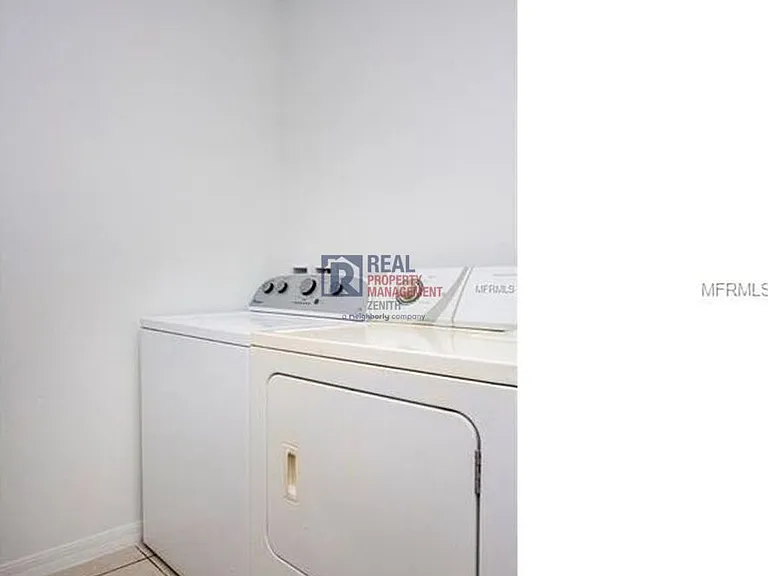 2522 Lexington Oak Dr — Photo 13