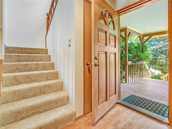 5th image of 7101 140th Street Ct E