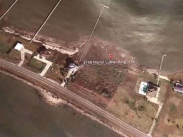 1st image of 3740 Martin Luther King Jr Dr