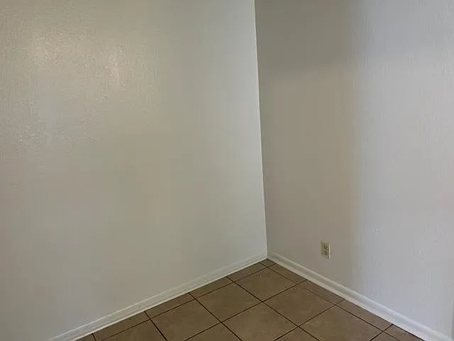 305 Nikki Dr #A — Photo 5