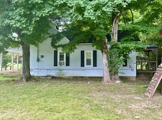240 Red Hill Rd, Taft, TN 38488