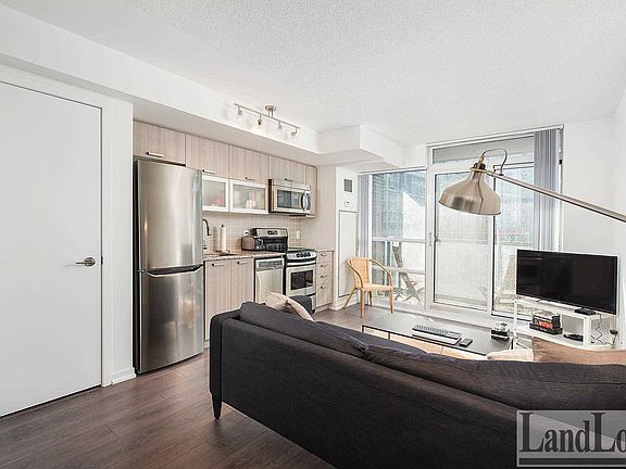 2nd image of 68 Abell St #6706