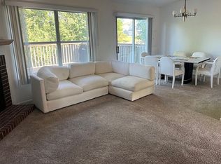 510 Lyon Dr, Buffalo Grove, IL
