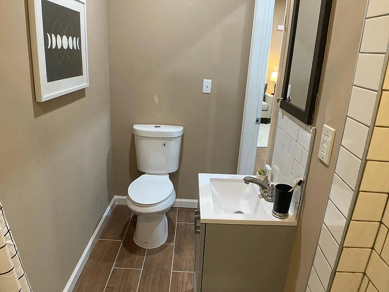 2060 E Orleans St #2060 — Photo 4