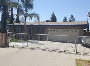 249 W Cedar Ave, Tulare, CA 93274
