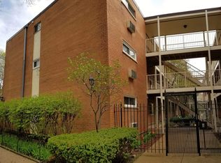 1545 W Chase Ave APT 101, Chicago, IL 60626