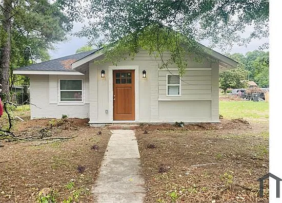3453 Habersham Ave — Photo 2