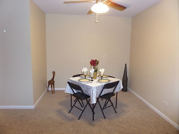 4th image of 909 E Kenilworth Ave Unit 301