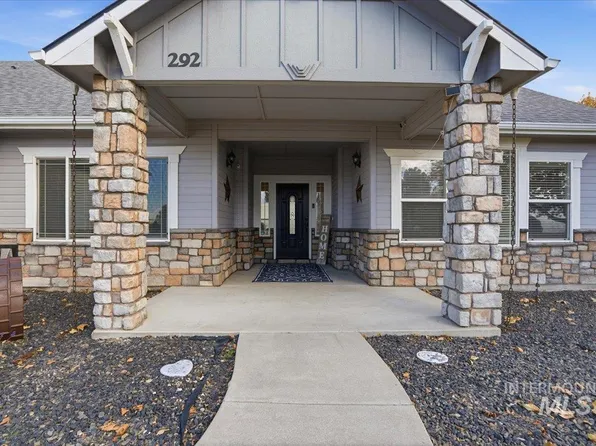 292 Harris View Way, Melba, ID 83641