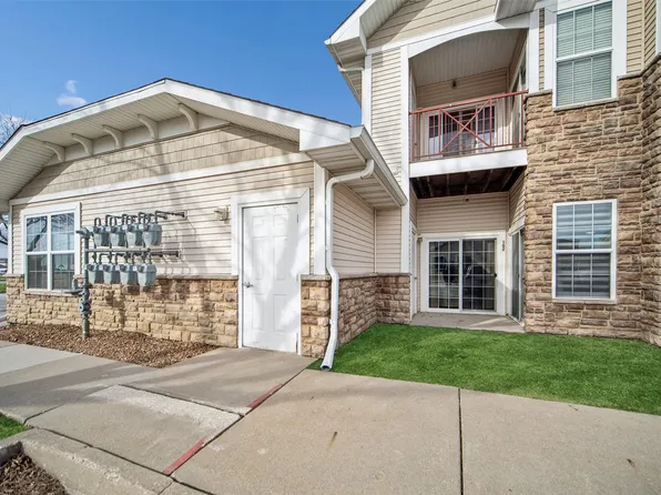 1313 SE University Ave Unit 102, Waukee, IA 50263