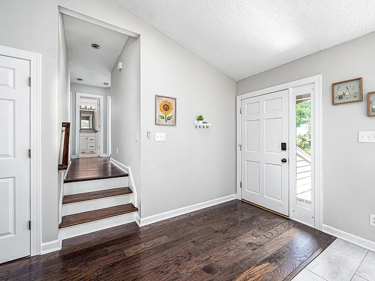 128 Chimney Rise Dr — Photo 11
