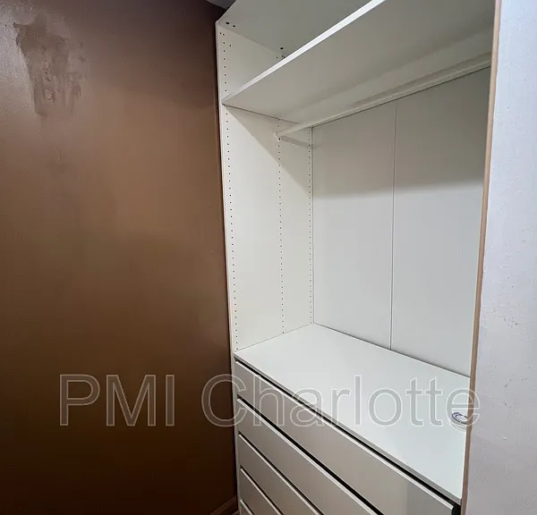 1784 Ashley St — Photo 14