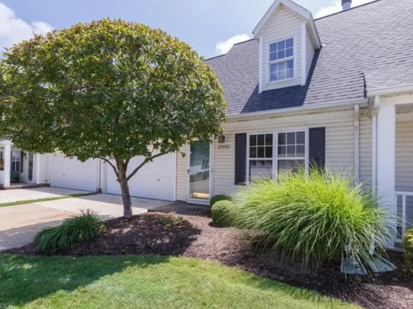 37452 Ocean Reef #37452, Willoughby, OH 44094