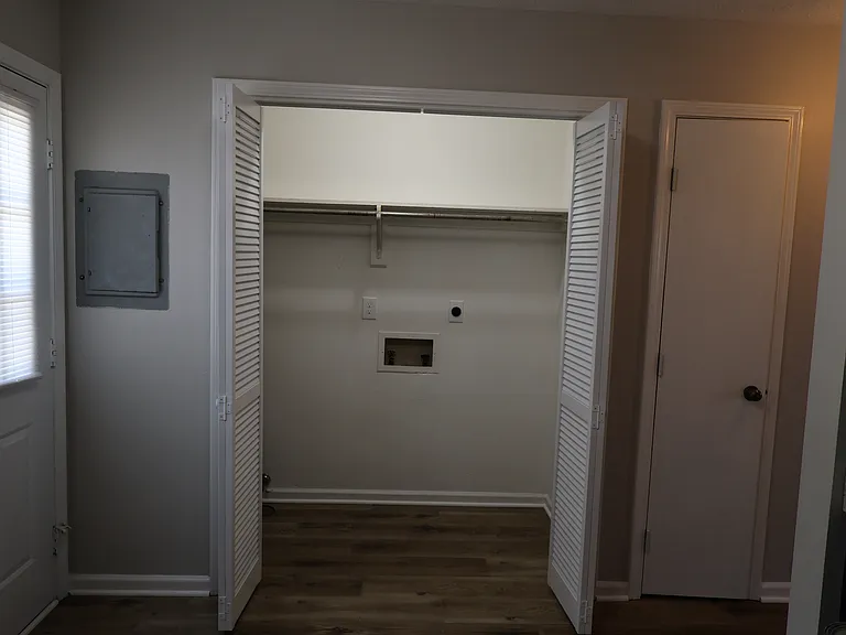 714 S State St #3 — Photo 15
