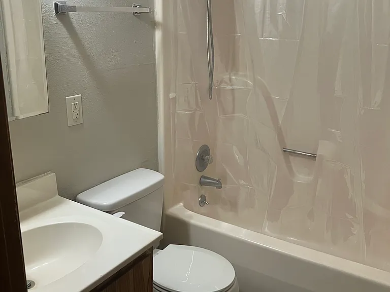 1009 Belle Valley Dr #4 — Photo 5