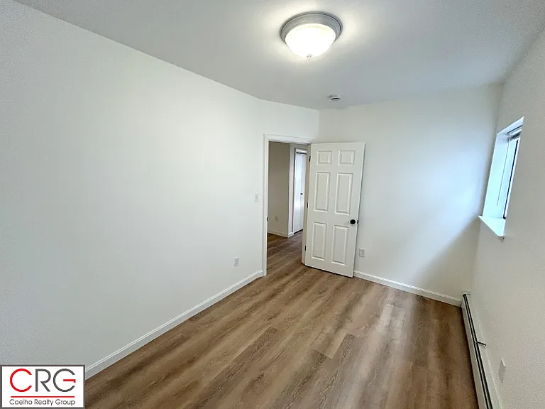 47 Everett St #1 — Photo 12