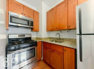 41-41 44th St #4G, Sunnyside, NY 11104