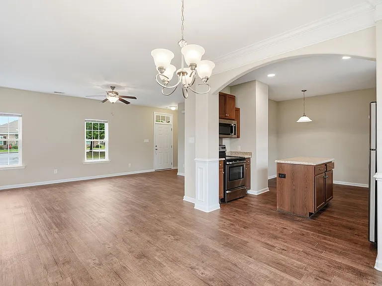 409 Olde Ivey Sq #344 — Photo 2
