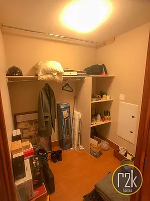 Rented by Realty 2000 Corp | media 37