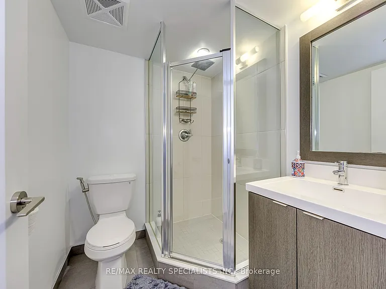9 Mabelle Ave #2621 — Photo 21