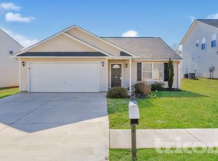519 Barn Swallow Dr, Simpsonville, SC 29680