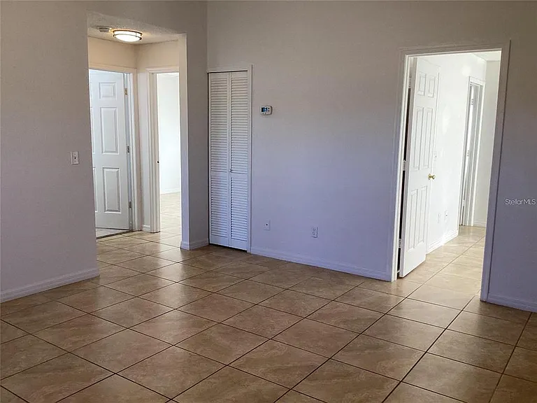 543 Cardinal Dr — Photo 13