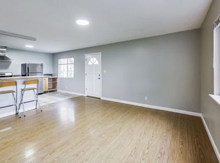 989 Vermont St #4, Oakland, CA 94610