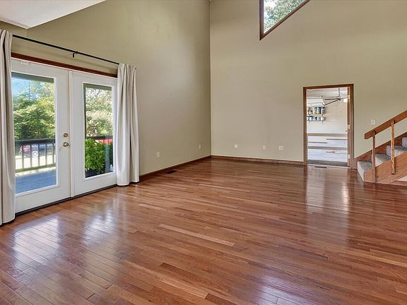 5th image of 3446 Prussia Rd