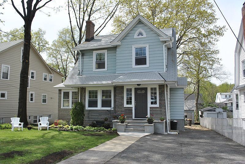 1st image of 76 Cumberland Ave