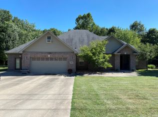 3890 N Oberlin Valley Dr, Columbia, MO 65202