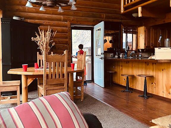 Dining area. Board games!