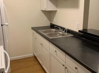 1015 SW Garfield Ave #28, Topeka, KS 66604