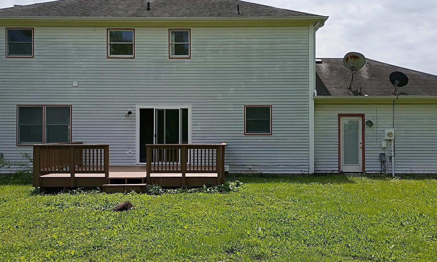 4 bed, 2186 sqft, $2,800 — Photo 2