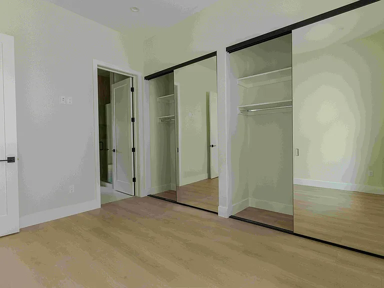 1215 N Verdugo Rd #E — Photo 14