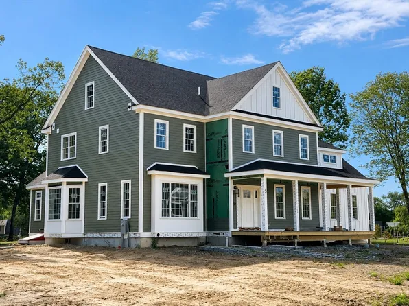 2 Weeping Willow Dr, Andover, MA 01810