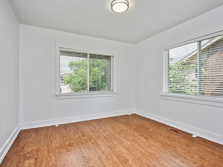1434 N Perry St #UPPER — Photo 15