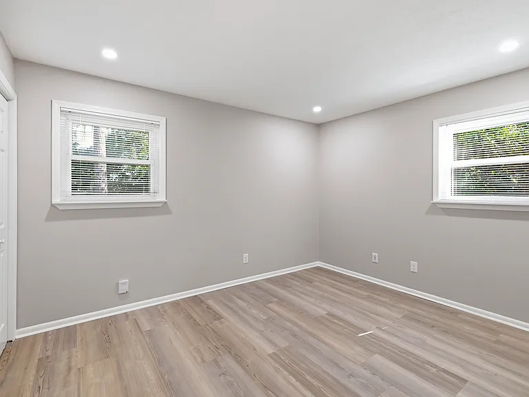 1912 Brown St — Photo 24