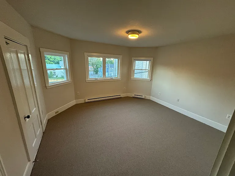 13 Clinton St #2F — Photo 8