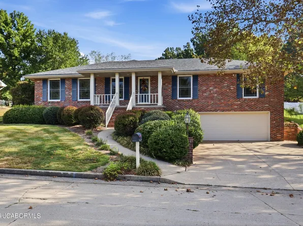 604 Crest Dr, Jefferson City, MO 65109