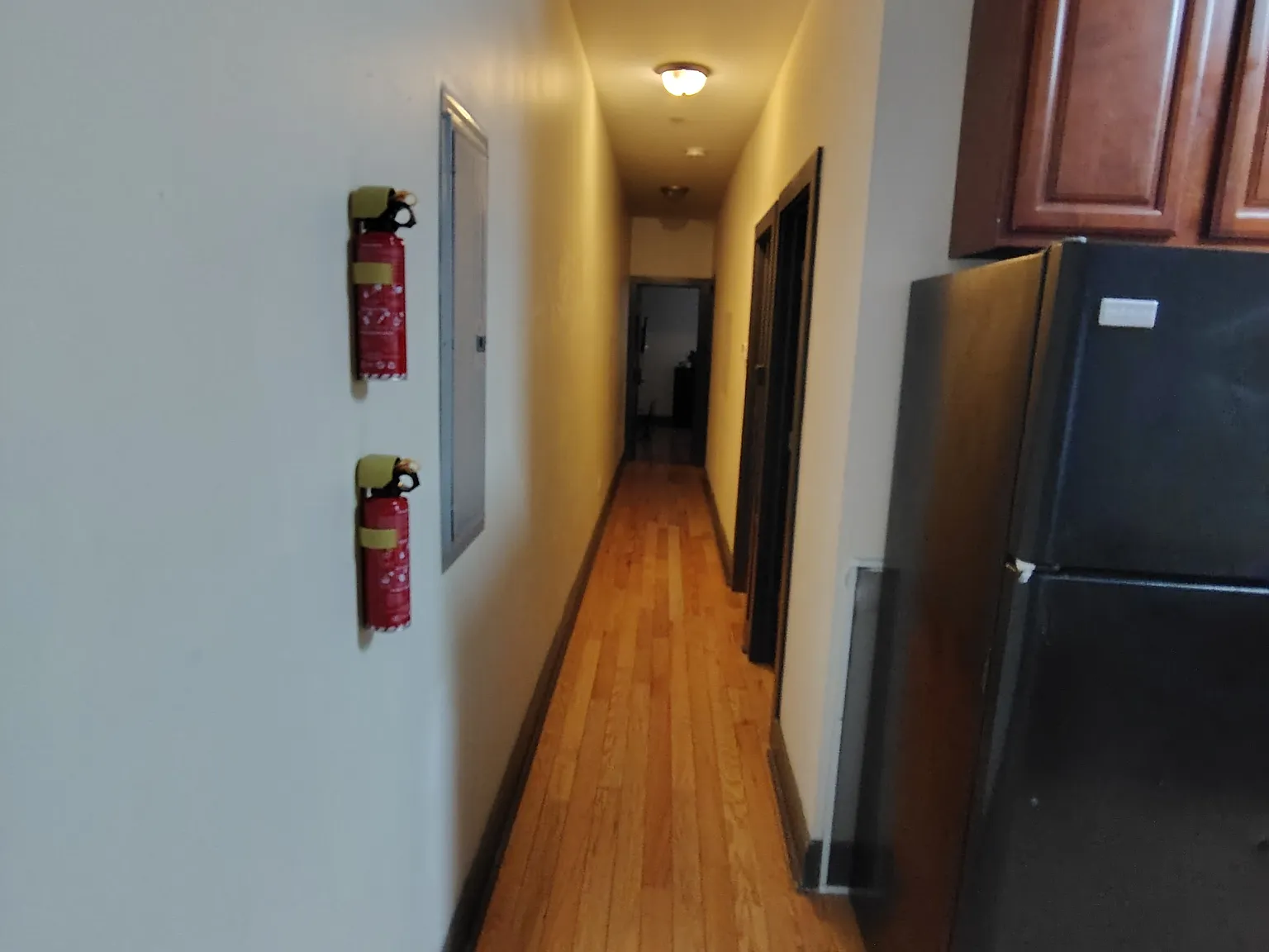 1 bed, 1.5 bath, 2733 sqft, $850 — Photo 3