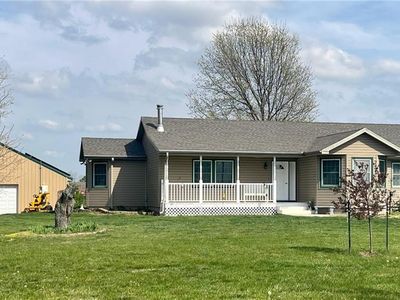 3111 SW Lane Rd, Saint Joseph, MO, 64504