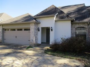 2738 Donahue Ferry Rd, Pineville, LA 71360