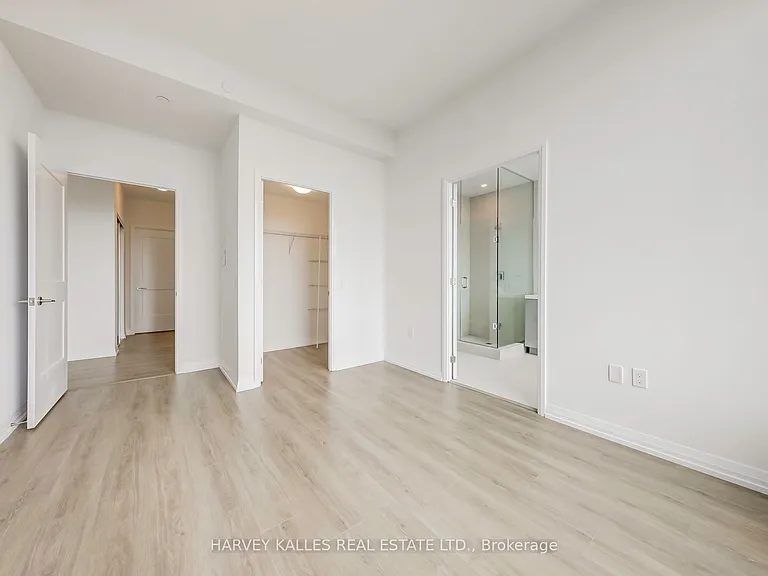 25 Holly St #LPH09 — Photo 14